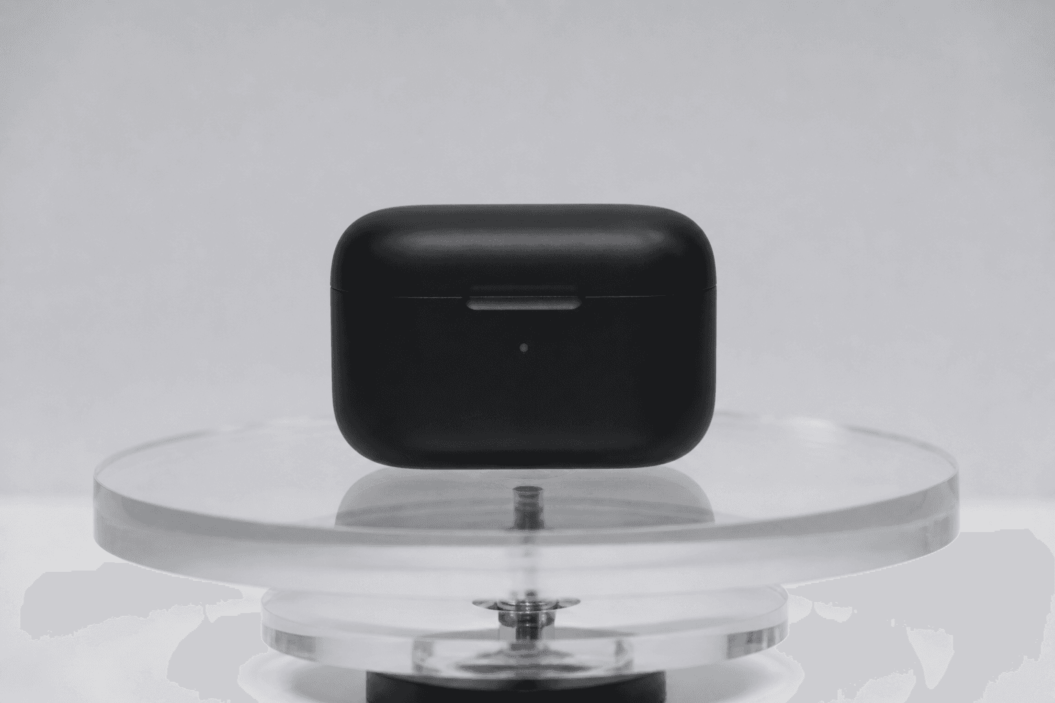 Runway Gen-3 Product Turntable Shot List from SKU Brief (No Logos or Celebs) with example still